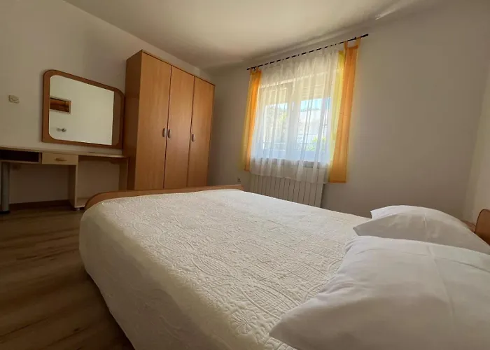 Frane & Ivanka Gabric * Lopar