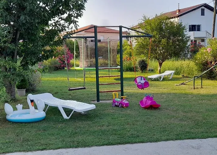 Frane & Ivanka Gabric Apartment Lopar